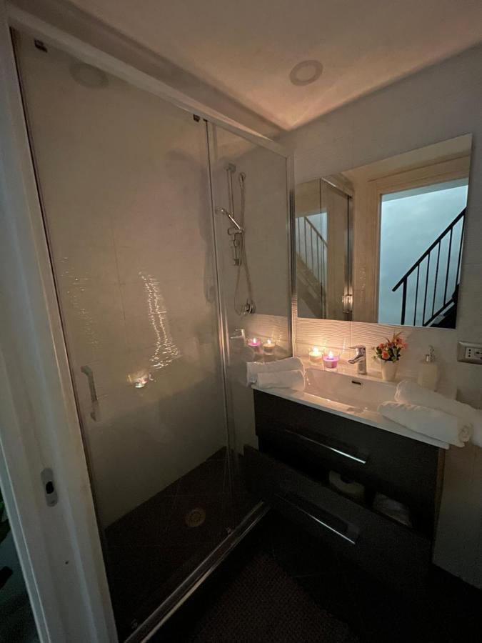 Mary House Spacca Napoli Bagian luar foto